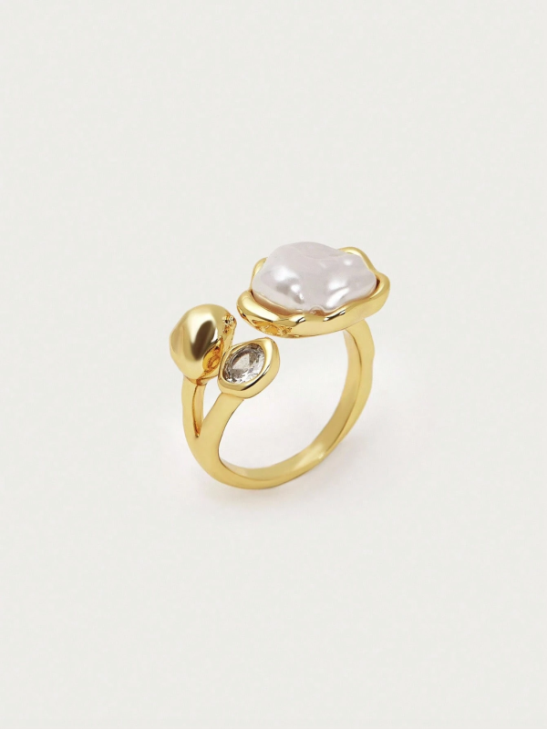 Rhinestone Embellished Ring - Image 4